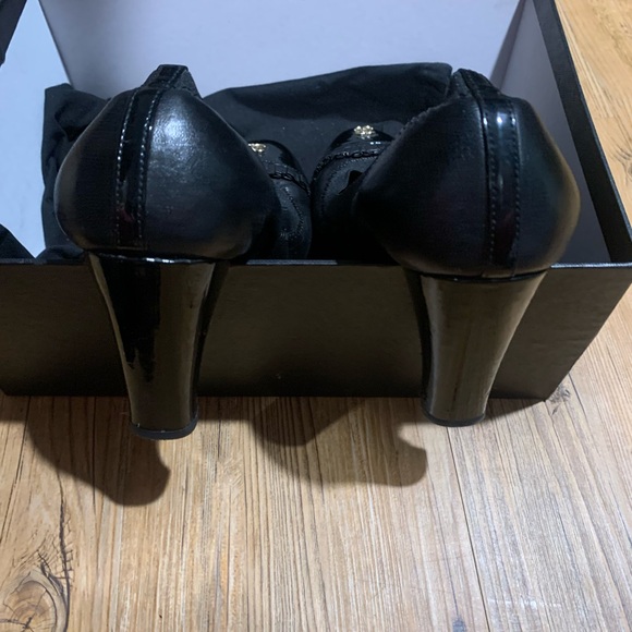 Chanel pumps - Picture 9 of 11